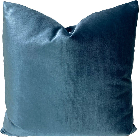 Jaclyn Smith Hollywood Velvet in Admiral Pillows